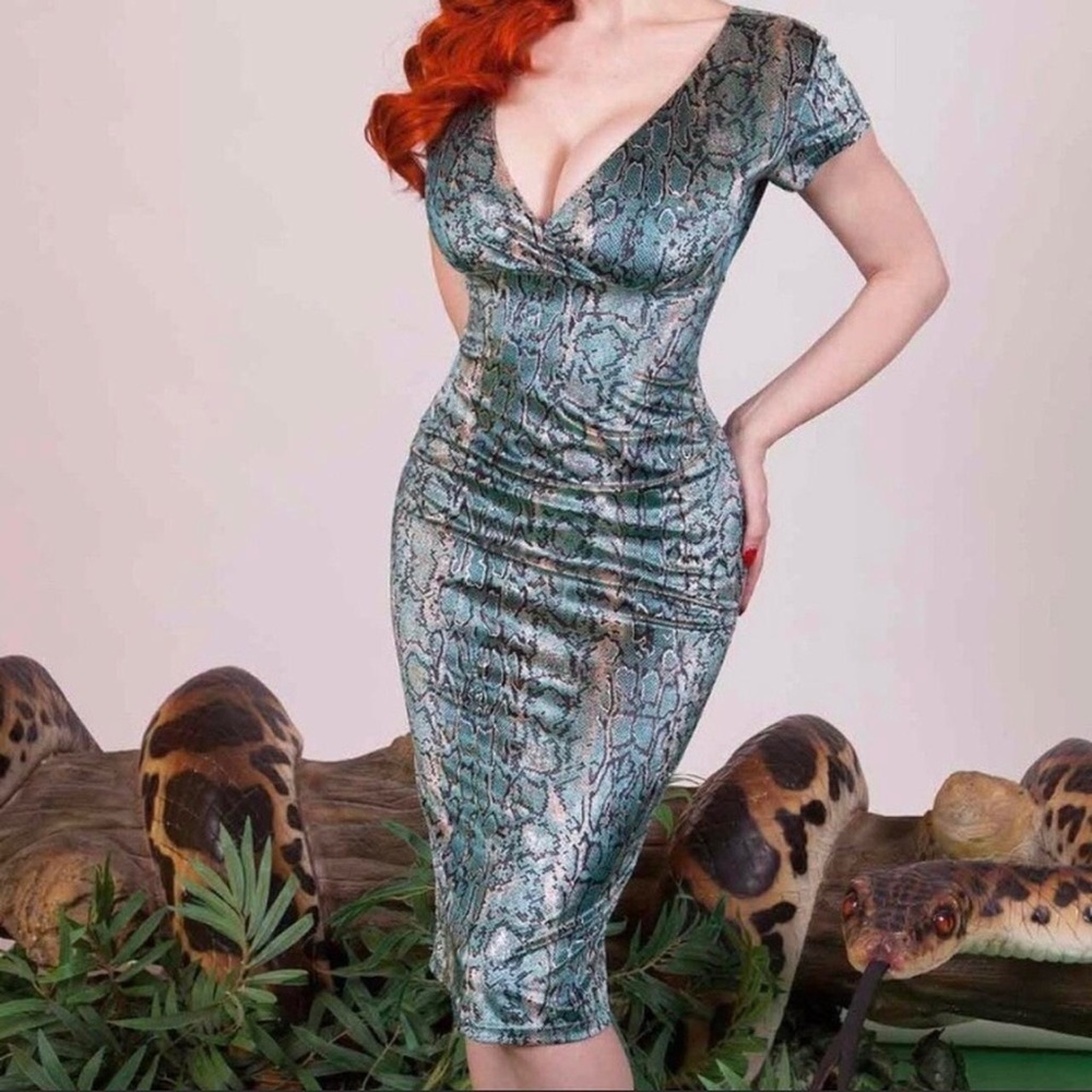 Tatyana Venom Ink Spot 1950's Vintage Pinup Pencil Dress Snake Print Size Small